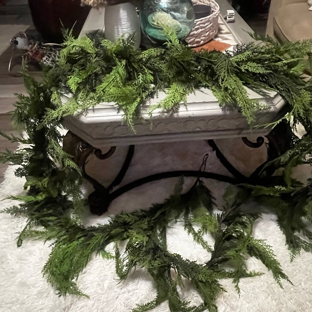 18ft. Cedar garland 2 pieces of 9ft